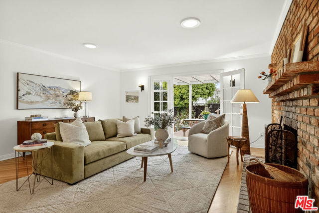 Property photo of 12557 Sanford ST