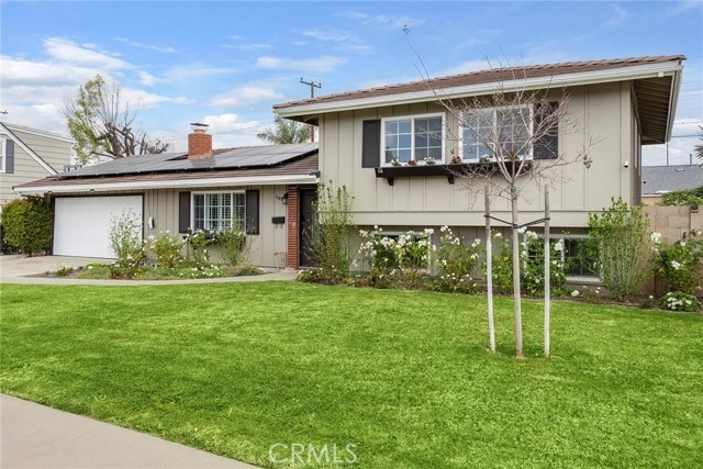 Property photo of 1163 N Hart