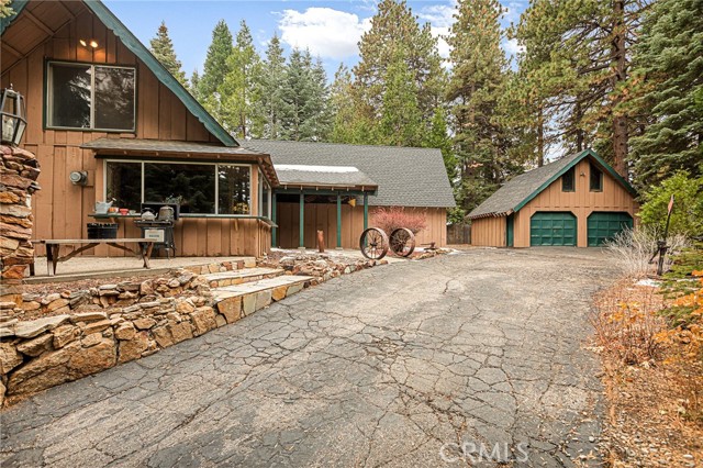 Property photo of 31413 Overhill DR