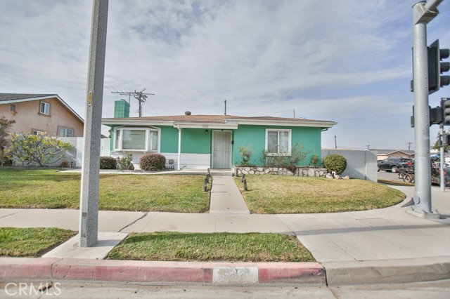 Property photo of 13371 Springdale ST