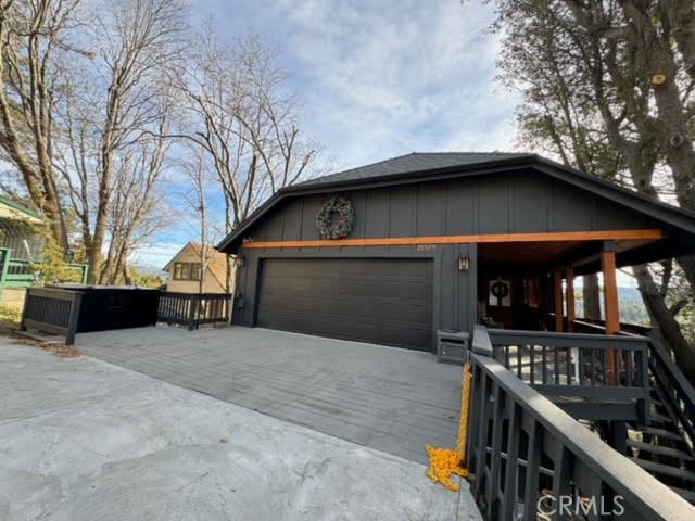 Property photo of 26575 Kings CT