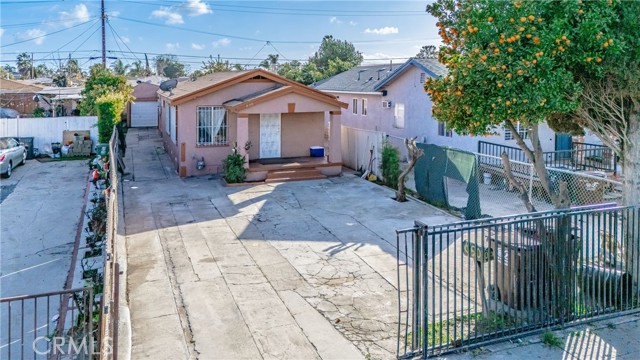Property photo of 850 W 132nd ST
