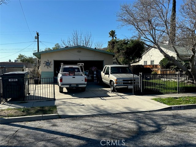 Photo of 3348 N Stoddard Av