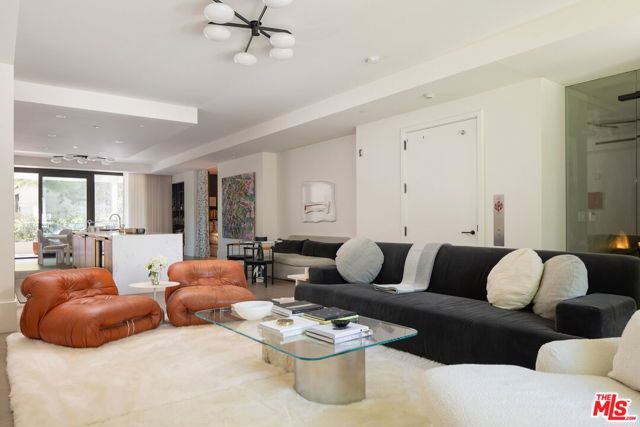 Property photo of 8420 W Sunset BL