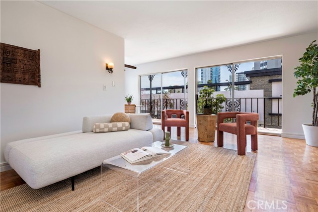 Property photo of 615 E Broadway