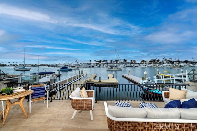Property photo of 339 Via Lido Soud