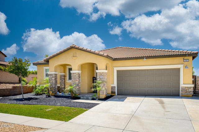 Property photo of 17837 Grapevine LN