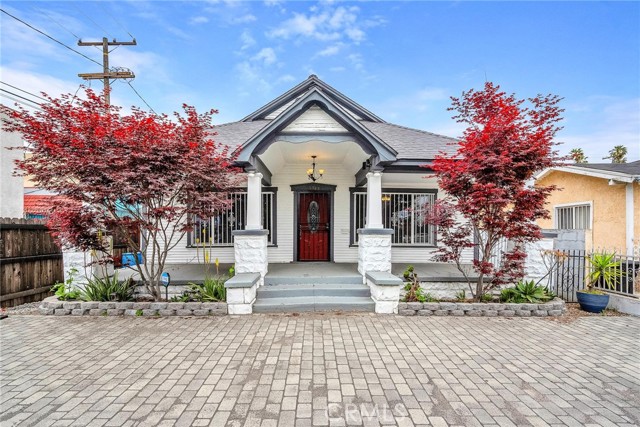 Property photo of 5743 S Wilton PL