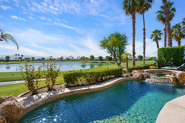 Property photo of 43324 Heritage Palms DR