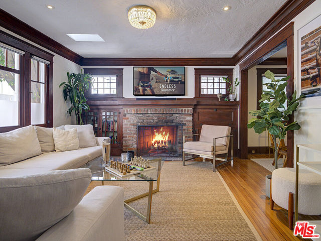 Property photo of 1208 Cabrillo AV