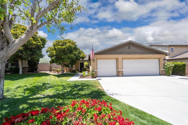 Property photo of 29075 Vermillion LN
