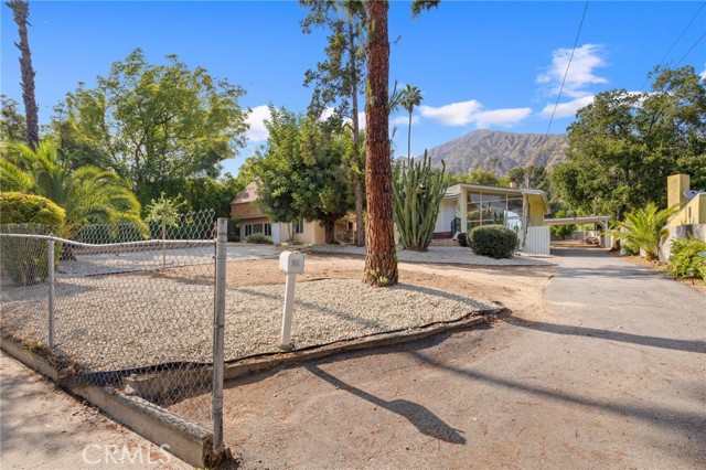 Property photo of 181 E Alegria AV