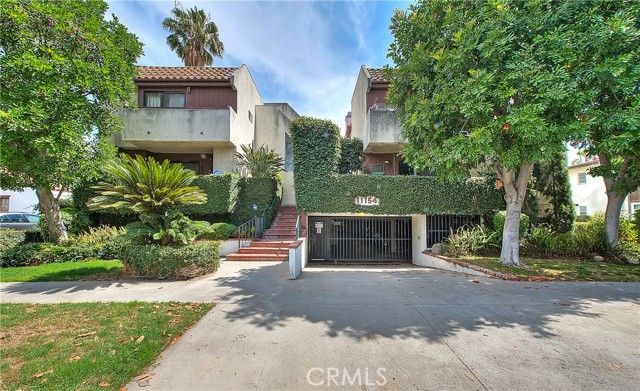 Property photo of 11154 Huston ST