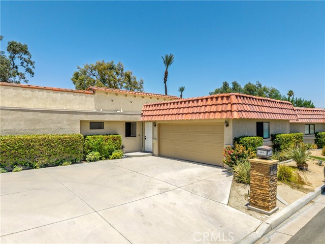 Property photo of 40316 Bay Hill WY