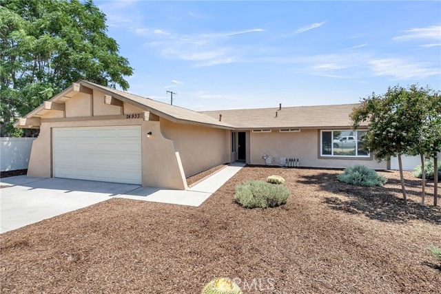 Property photo of 24933 Dracaea AV