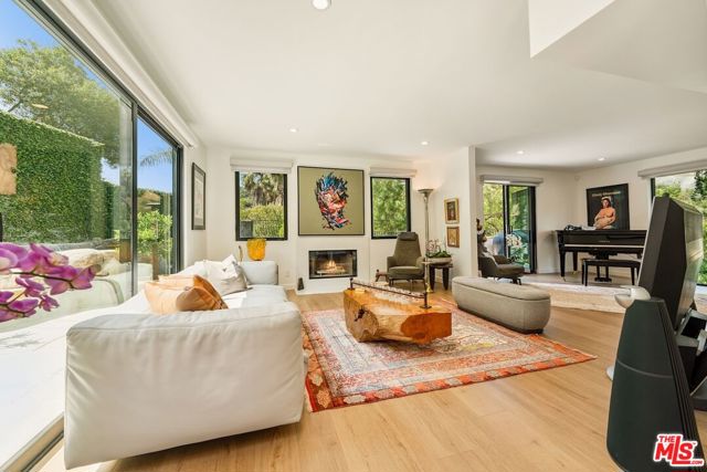 Property photo of 2450 Coldwater Canyon DR