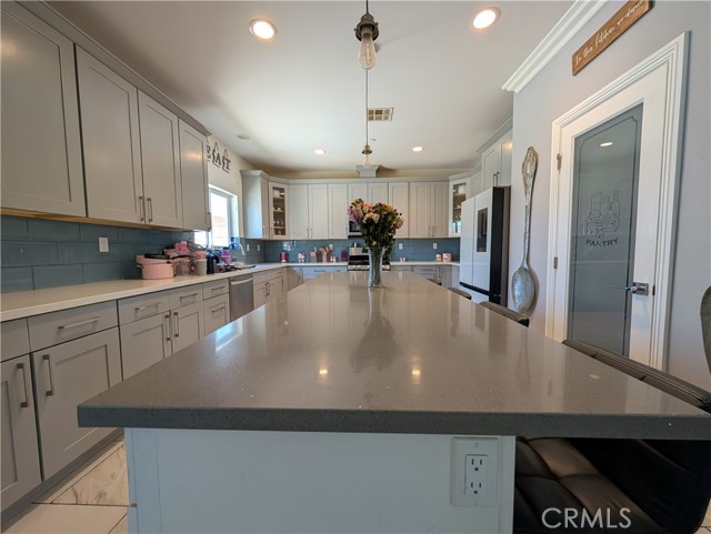 Property photo of 24116 Kernwood DR
