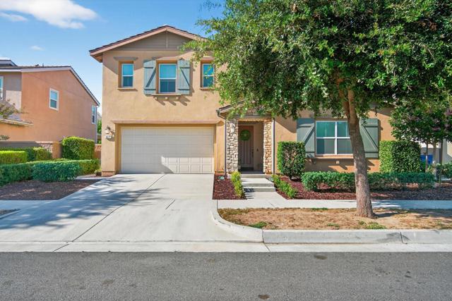 Property photo of 4077 E Groveland Dr