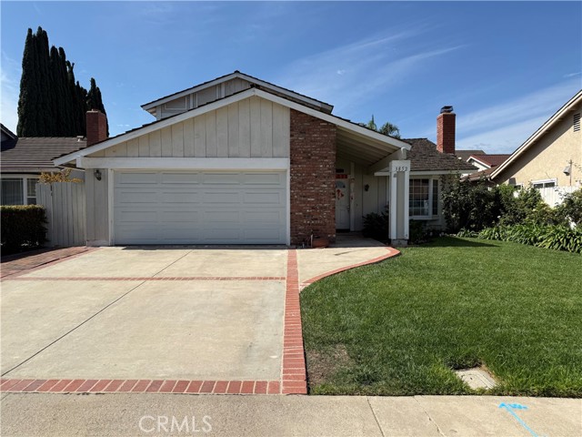 Property photo of 3852 Uris CT