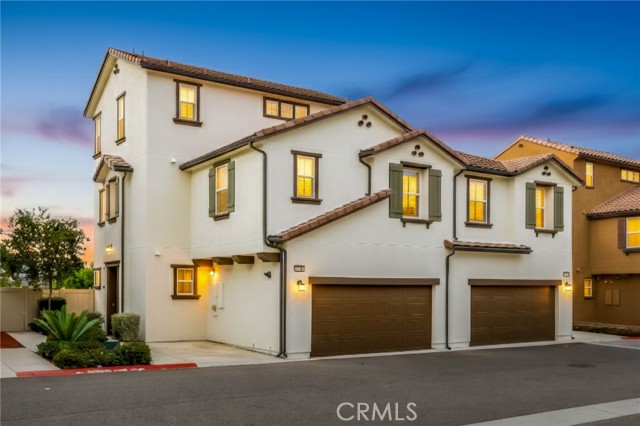 Property photo of 27412 Clarise LN