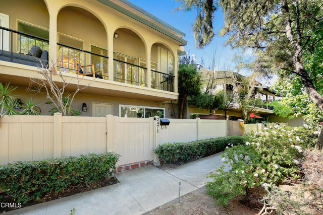 Property photo of 2471 Loma Vista ST