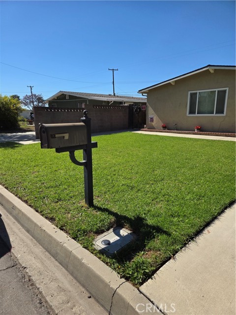 Property photo of 4637 N Elspeth