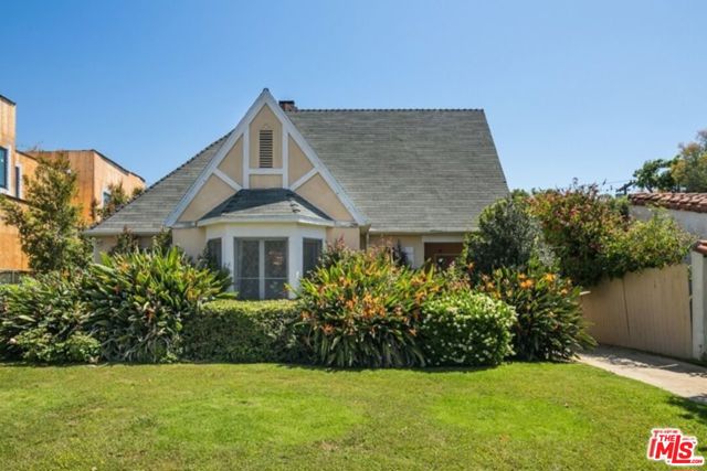 Property photo of 1342 Woodruff AV