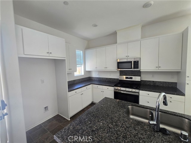 Property photo of 15901 Stresa LN