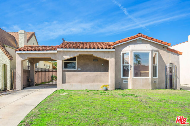 Property photo of 7815 S Halldale AV