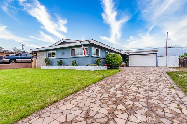 Property photo of 940 Tropicana WY