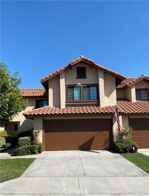Property photo of 1225 Lima CR