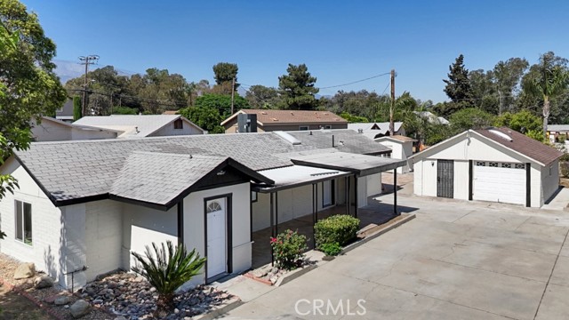 Property photo of 156 N Sunset AV