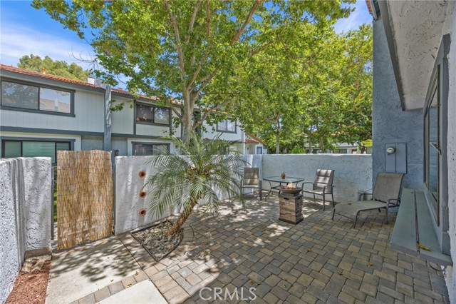 Property photo of 1910 W Palmyra AV