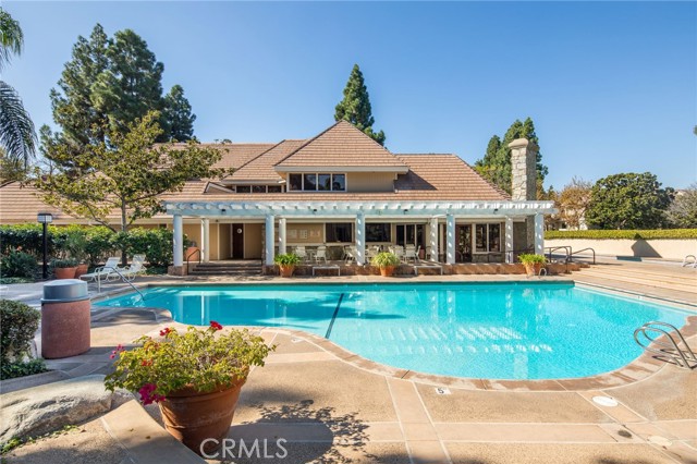 Property photo of 2571 Plaza Del Amo