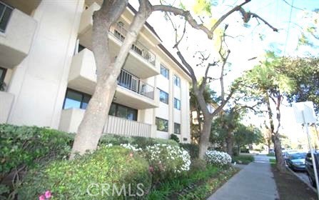 Property photo of 330 W California BL