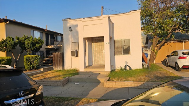 Property photo of 416 W Cleveland AV