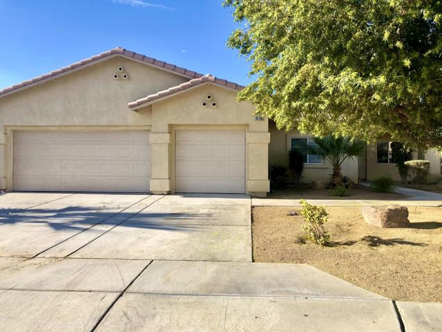 Property photo of 43615 Roebelenii WY