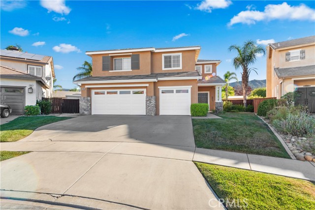 Property photo of 37945 Sawleaf PL