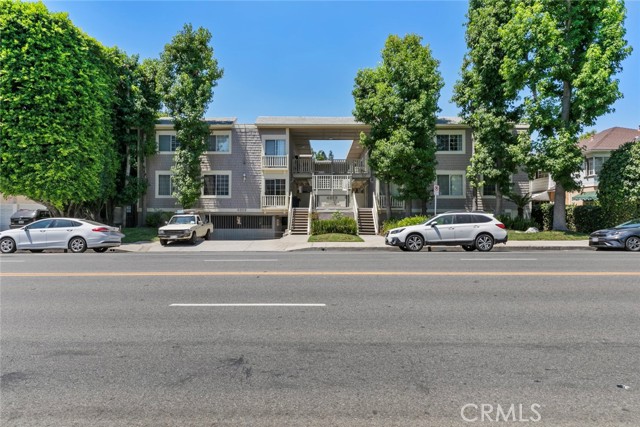 Property photo of 4859 Coldwater Canyon AV