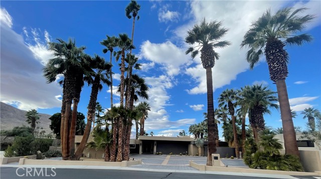 Property photo of 40231 Club View DR