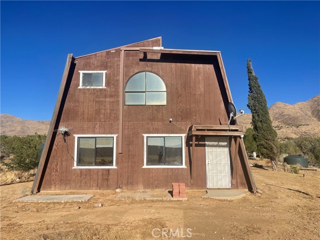 Property photo of 19765 Rox RD