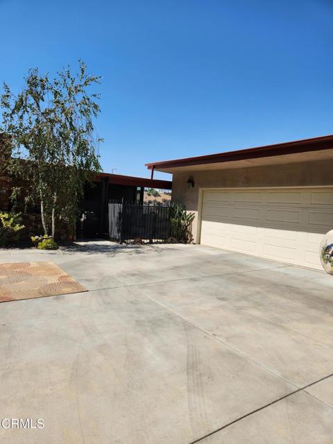Property photo of 9728 Shadow Island DR
