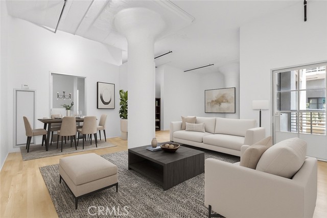 Property photo of 420 S San Pedro ST