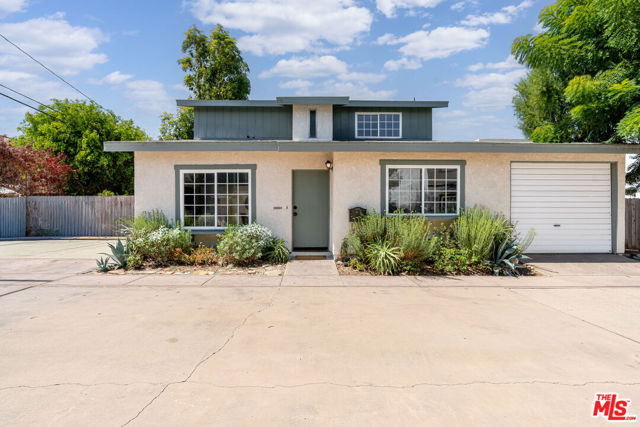 Property photo of 2404 Gates AV