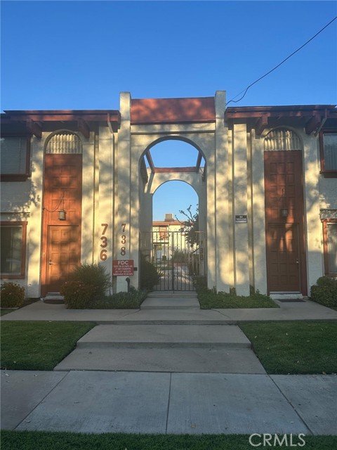 Property photo of 738 Chapel Ave
