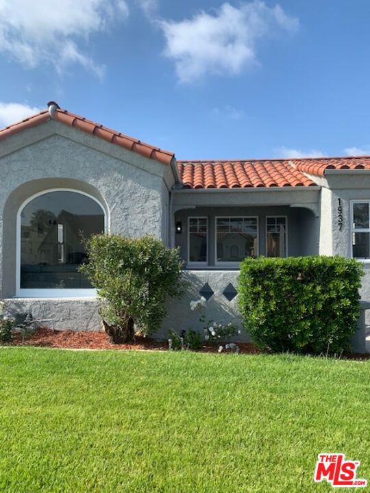 Property photo of 1937 W 80th ST