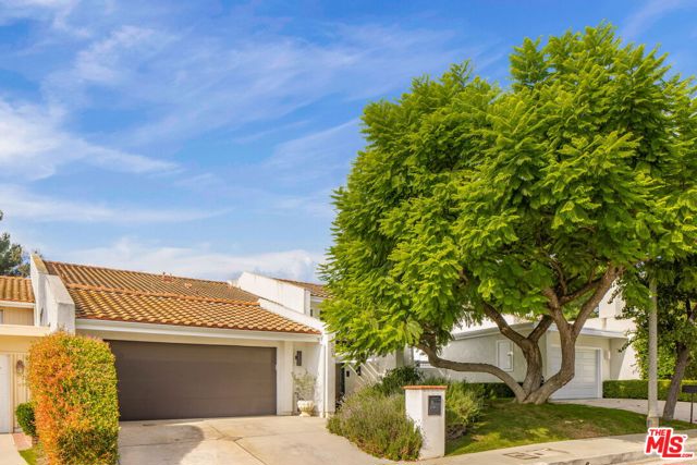 Property photo of 2661 Angelo DR