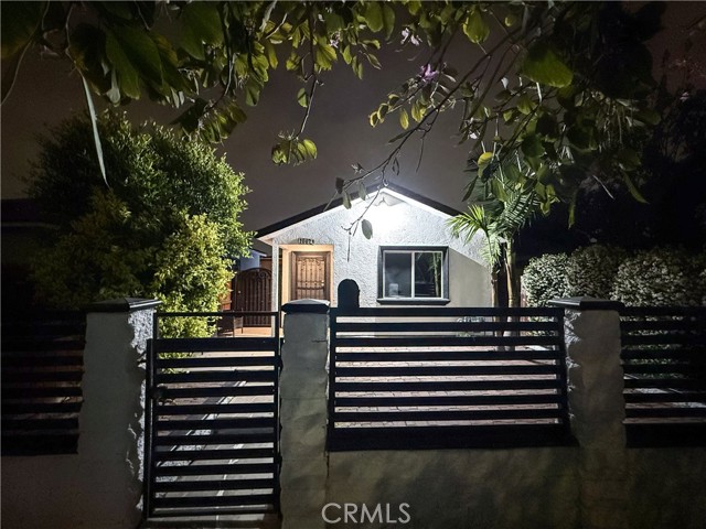 Property photo of 10621 Kalmia