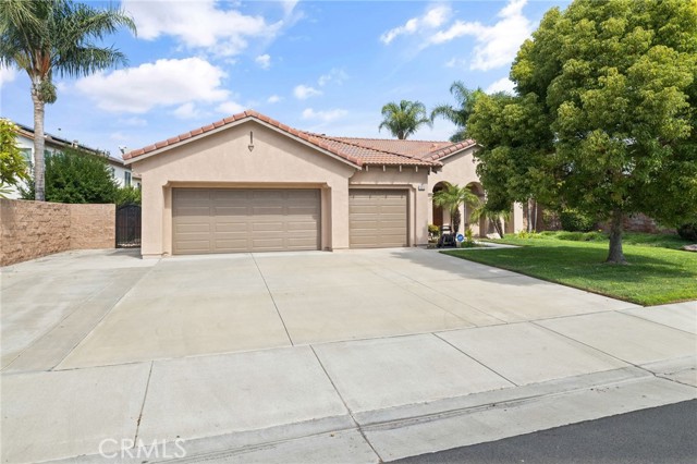 Property photo of 13512 Aspen Leaf Lane