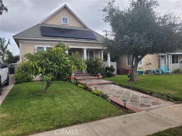 Photo of 1817 S Van Ness